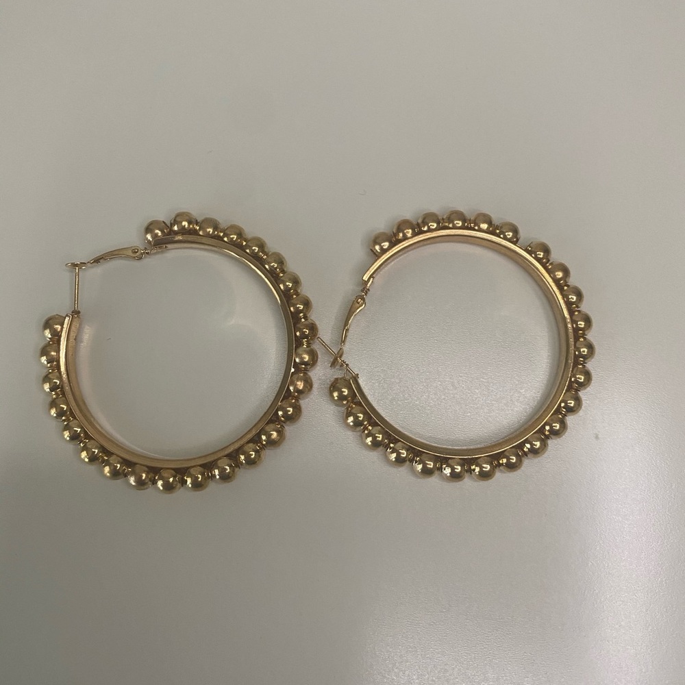Francesca's Earring Bundle - Picture 5 of 5
